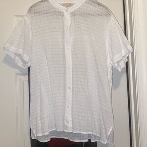 EILEEN FISHER White Blouse 99% Organic Cotton Wash hang dry and wear. Size xl